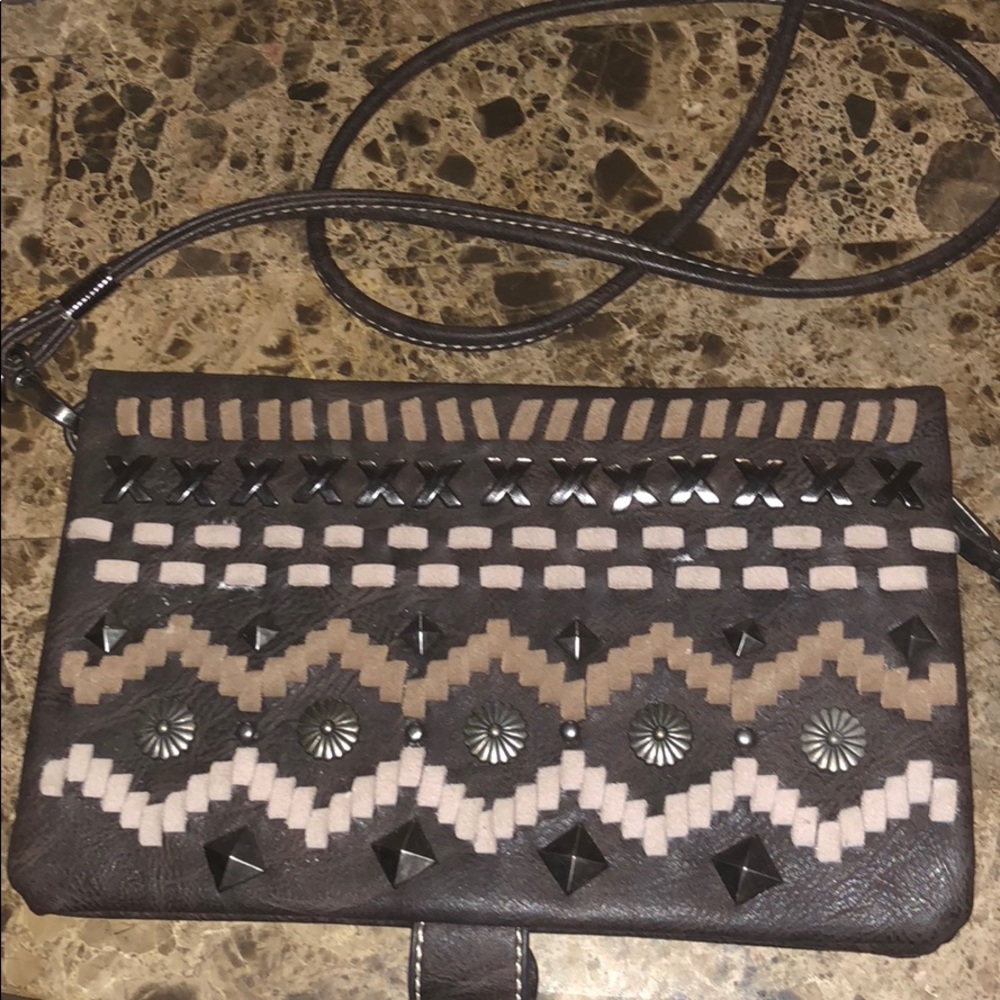Cross body purse